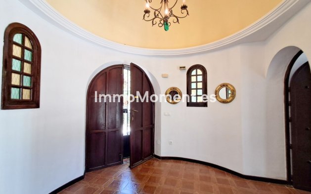 Resale - Villa - Mijas - Calahonda