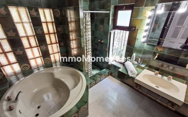 Resale - Villa - Mijas - Calahonda
