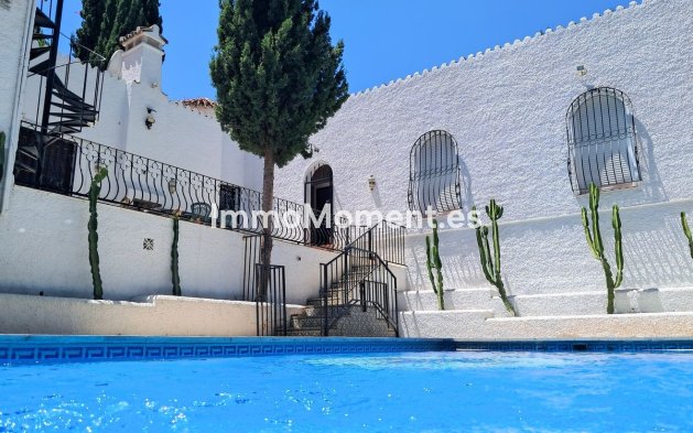 Resale - Villa - Mijas - Calahonda