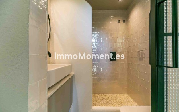 Revente - Villa - Benalmadena - Benalmadena Centro