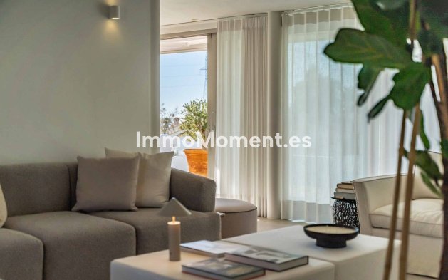 Revente - Villa - Benalmadena - Benalmadena Centro