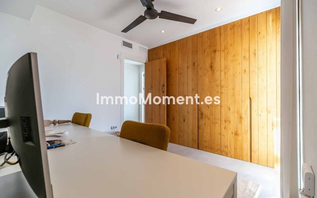 Revente - Villa - Benalmadena - Benalmadena Centro