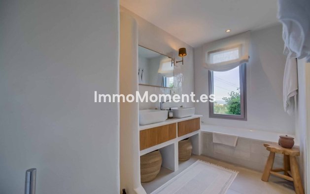 Revente - Villa - Benalmadena - Benalmadena Centro