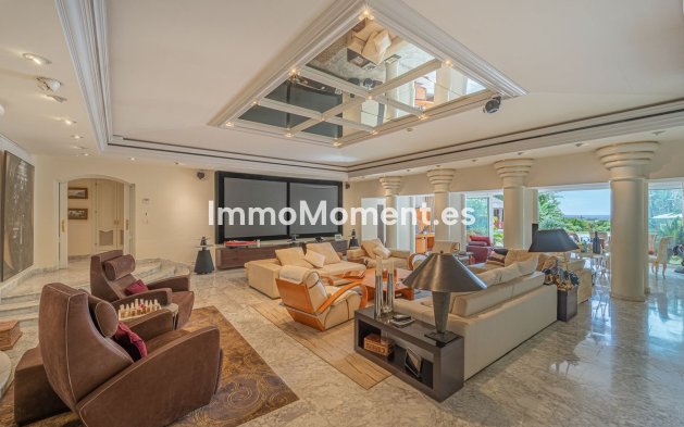 Resale - Villa - Marbella - Nagüeles