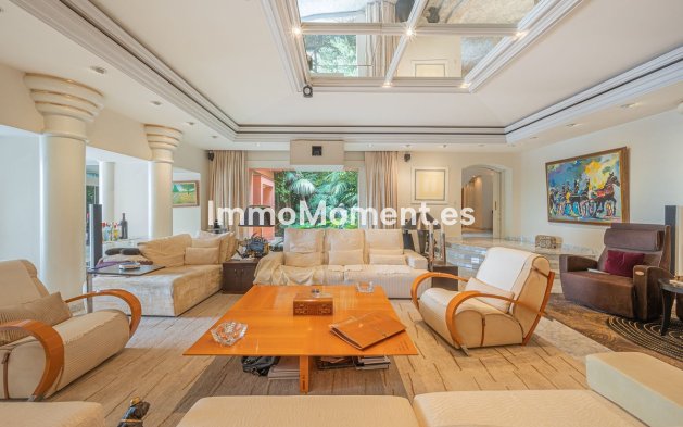 Resale - Villa - Marbella - Nagüeles