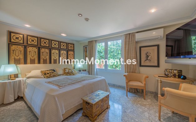 Resale - Villa - Marbella - Nagüeles