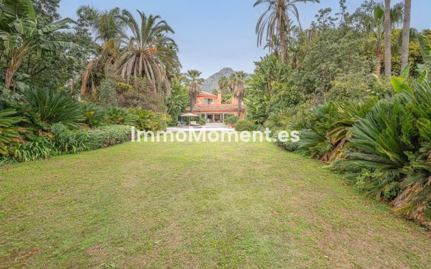 Resale - Villa - Marbella - Nagüeles