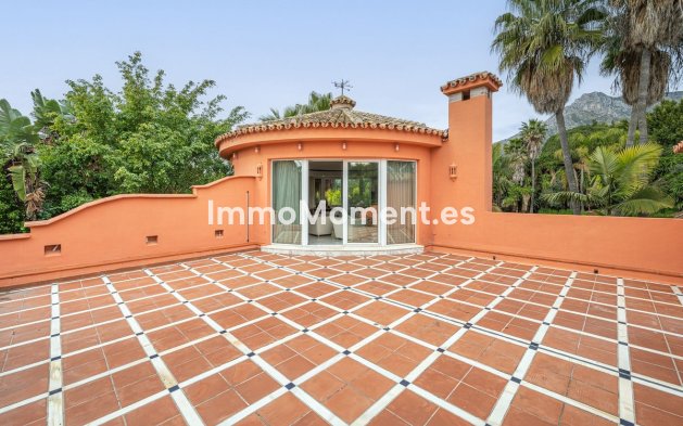Resale - Villa - Marbella - Nagüeles