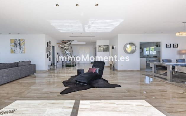 Wiederverkauf - Villa - Marbella - El Rosario