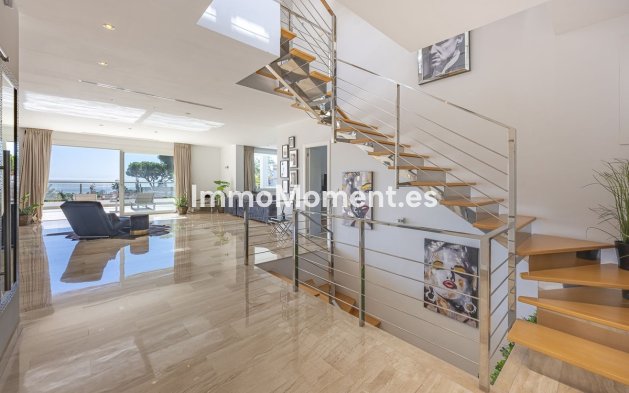 Wiederverkauf - Villa - Marbella - El Rosario