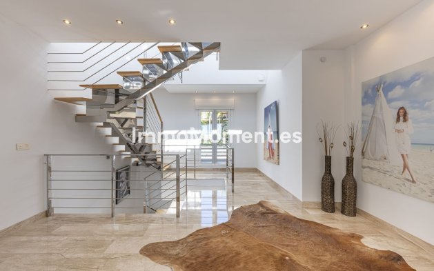 Wiederverkauf - Villa - Marbella - El Rosario