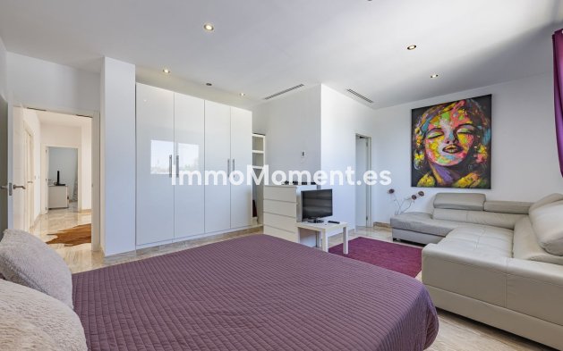 Wiederverkauf - Villa - Marbella - El Rosario