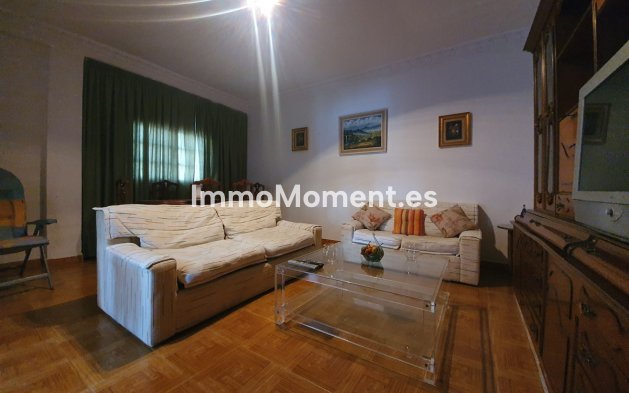 Revente - Villa - Intérieur                       - Guaro