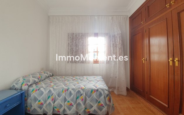 Revente - Villa - Intérieur                       - Guaro