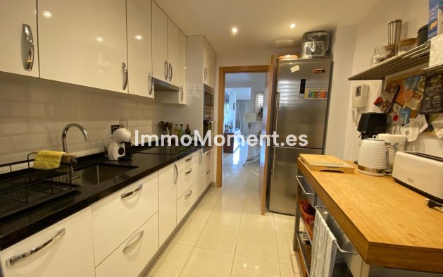 Reventa - Apartamento - Estepona  - Estepona Centro