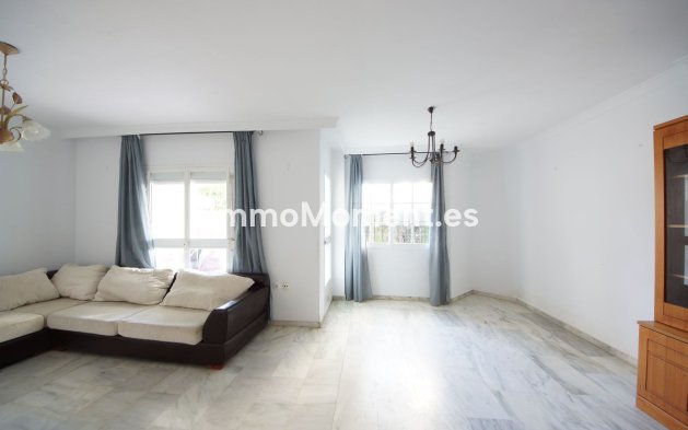 Revente - Appartement - Estepona  - Estepona Centro