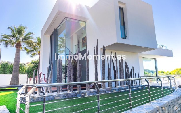 Resale - Villa - Teulada - Moraira