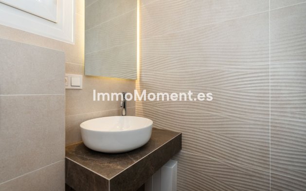 Resale - Apartment - Marbella - Santa Clara