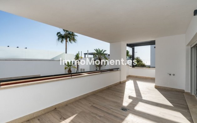 Resale - Apartment - Marbella - Santa Clara