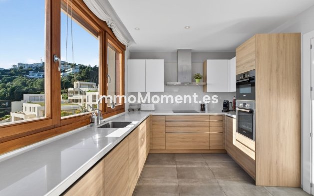 Wiederverkauf - Wohnung - Marbella - Altos de los Monteros
