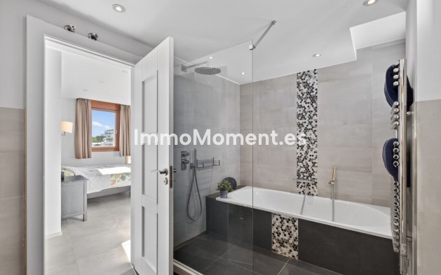 Wiederverkauf - Wohnung - Marbella - Altos de los Monteros