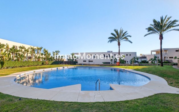 Wiederverkauf - Wohnung - Marbella - Altos de los Monteros