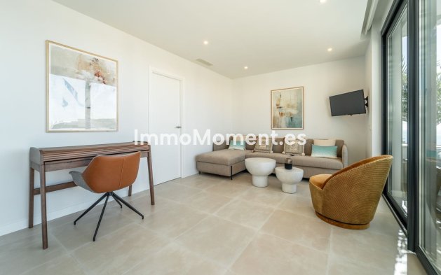 Resale - Apartment - Fuengirola - Higueron