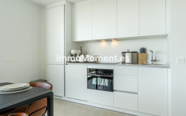 Resale - Apartment - Fuengirola - Higueron