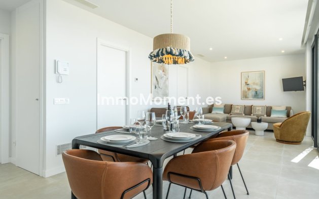 Resale - Apartment - Fuengirola - Higueron