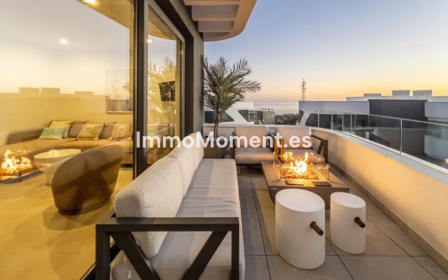 Resale - Apartment - Fuengirola - Higueron