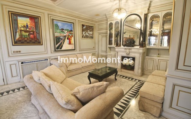 Wiederverkauf - Villa - Orihuela - Villamartin