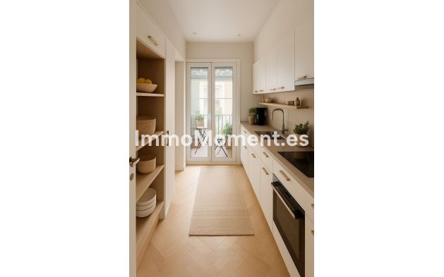 Reventa - Apartamento - Estepona  - Estepona Centro