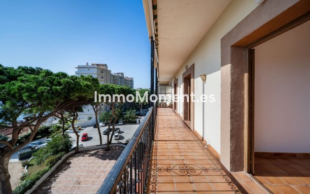 Resale - Apartment - Mijas - Calahonda