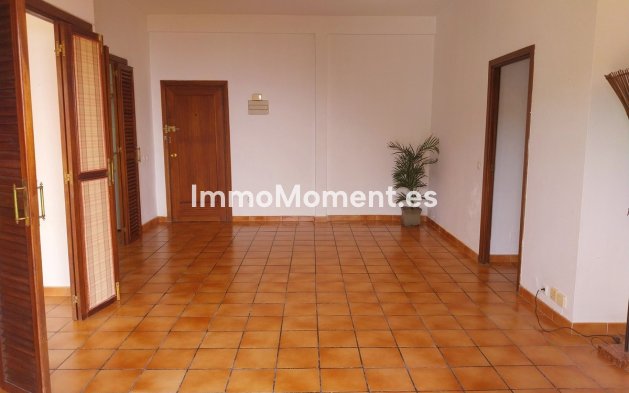 Resale - Apartment - Mijas - Calahonda