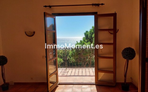 Resale - Apartment - Mijas - Calahonda