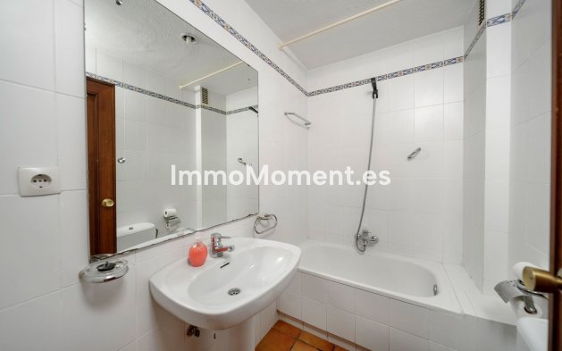 Resale - Apartment - Mijas - Calahonda
