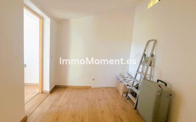 Wiederverkauf - Villa - Estepona  - Estepona Centro