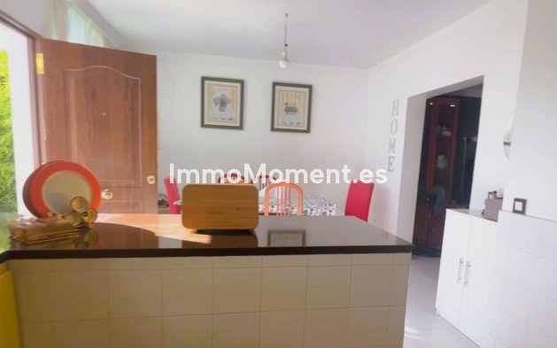 Wiederverkauf - Villa - Estepona  - Estepona Centro