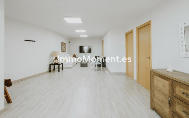 Wiederverkauf - Villa - Marbella - Marbesa