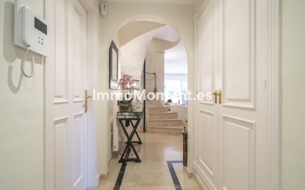 Wiederverkauf - Wohnung - Marbella - Nueva Andalucía