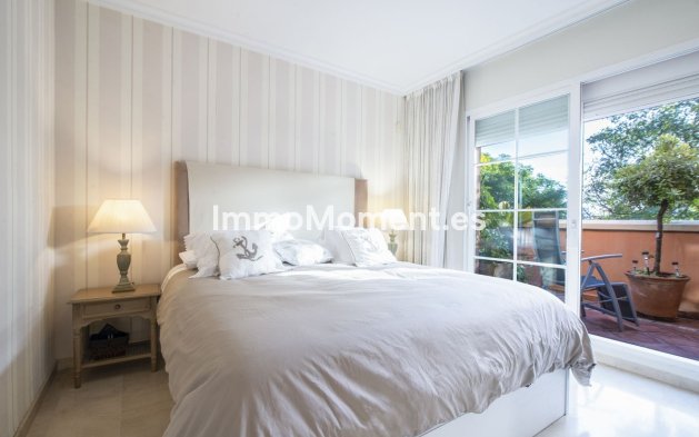 Wiederverkauf - Wohnung - Marbella - Nueva Andalucía