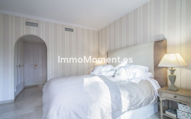 Wiederverkauf - Wohnung - Marbella - Nueva Andalucía