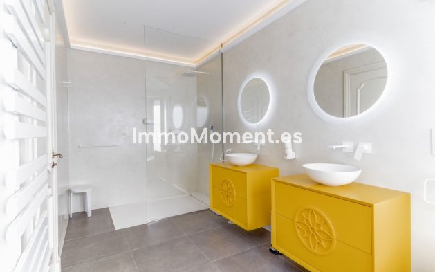 Wiederverkauf - Villa - Estepona  - Estepona Centro