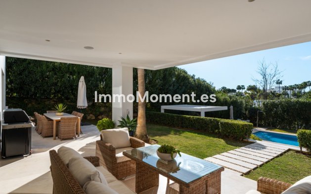Revente - Villa - Marbella - Nueva Andalucía