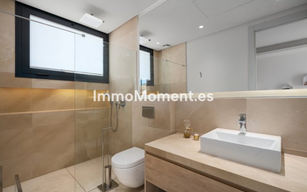 Revente - Villa - Marbella - Nueva Andalucía