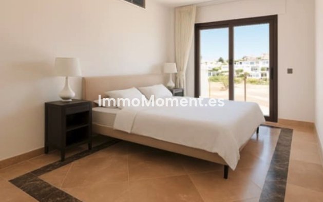 Revente - Appartement - Manilva - La Duquesa