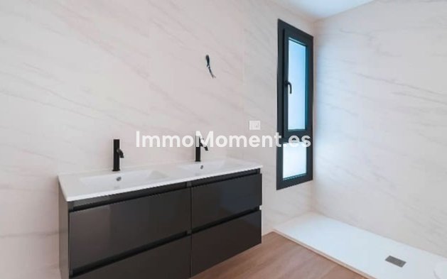 Resale - Villa - Manilva - La Duquesa