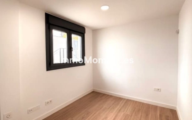 Resale - Villa - Manilva - La Duquesa