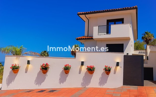 Resale - Villa - Manilva - La Duquesa