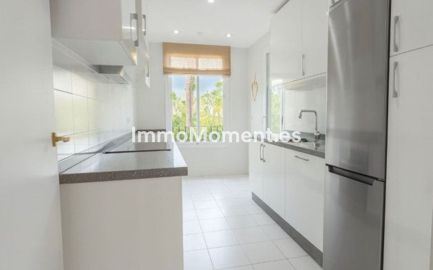 Revente - Appartement - Manilva - La Duquesa